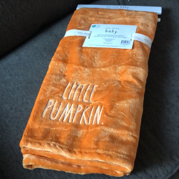 Rae Dunn LITTLE PUMPKIN Plush Baby Blanket - Picture 5 of 6